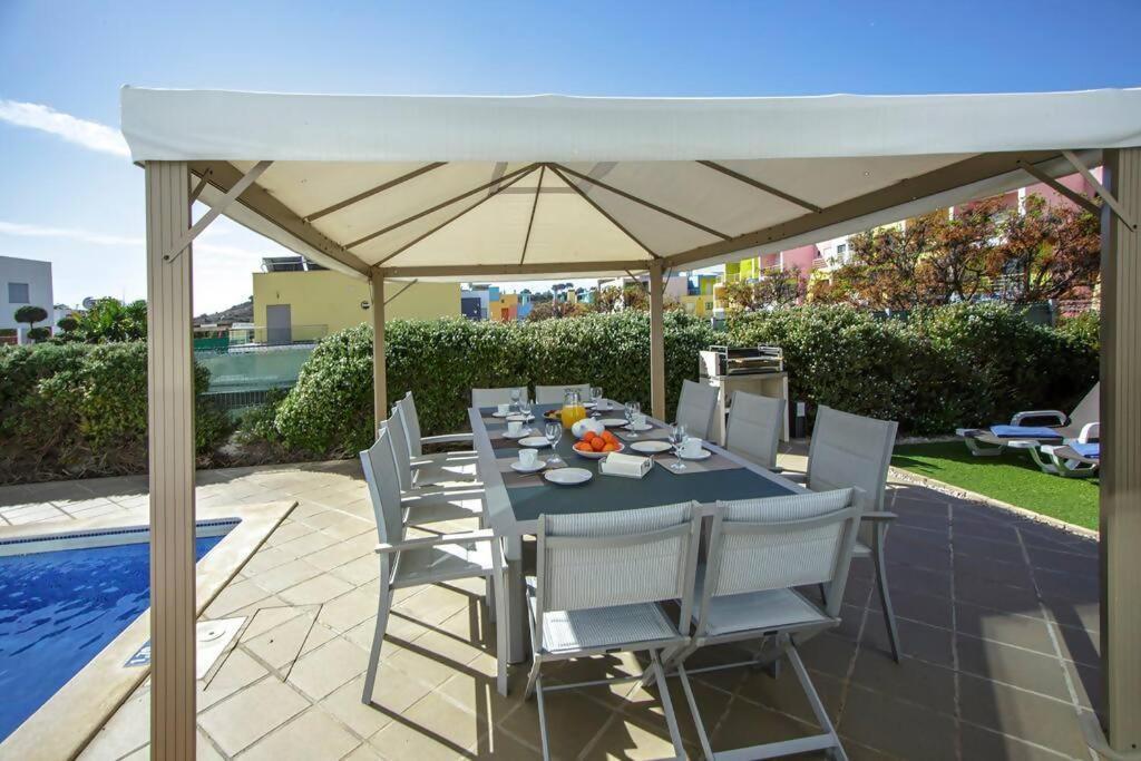 Villa Lux 5br Private Pool In The Marina *